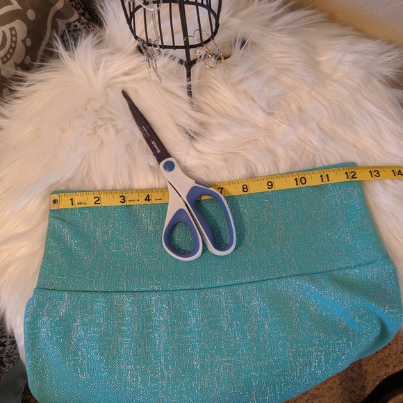 3/$20 / LuLaRoe / Pencil Skirt - Picture 3 of 5